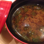 寿司処 しん - あおさの赤出し