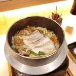 お出汁で食べる串かつと釜めしの専門店 ぎん庵 - 