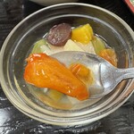 中国料理 頤和園 - この季節に＂柿＂が出ました