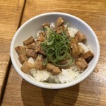 豚魂78 - チャーシュー丼