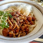 ヨコクラうどん - なめこおろしぶっ掛け
