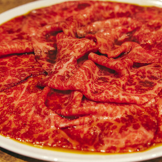 当店の看板メニュー！！渾身のタレで食べる【特上炙りロース】