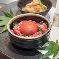 焼肉ホルモン 稲田 - ◉正真正銘のユッケ