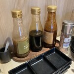 焼肉 中村屋 - 塩、醤油、味噌のタレ三兄弟