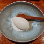 馳走西健一 - 牛乳のアイスクリーム