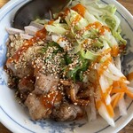 pho co quan - 牛肉の混ぜビーフン