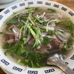 pho co quan - 牛もも肉フォー