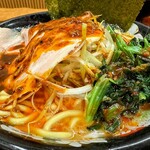 韮崎家 - ネギラーメン1,020円     麺大盛り150円