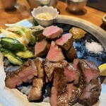 牛たんとまぐろ専門店 はなたん'll - 