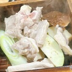 国民宿舎 さんべ荘 - 銀山地鶏のせいろ蒸し