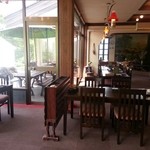 石臼挽き蕎麦香房 山の実 - お店に入った左側