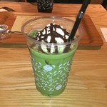 ナナズ グリーン ティー - 抹茶チョコレートラテ　\560