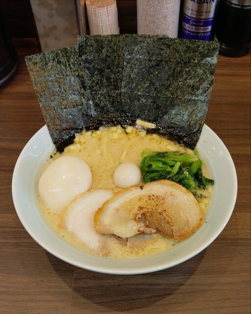 魂心家ラーメン鉢 Amazon.co.jp: ▽横浜家系ラーメン≪魂心家 どんぶり 1個≫陶器