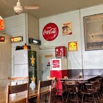 カリフォルニア・ベイビー - 店内