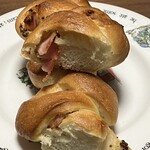 ブーランジュリ シマ - ベーコンエピの断面