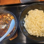 刀削麺 大鵬 - 「石焼 麻婆豆腐 刀削麺」（税込み950円）