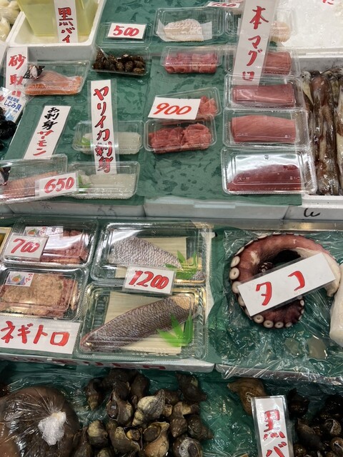 安亀商店（秋田）- 市民市場の隠れた名店【口コミ・メニュー】