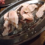 ホルモン青木 - サザエ　塩