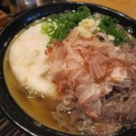 うどん 丸香 - 肉うどん+丸天（きのこ）