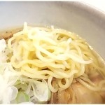 Taka - 多加水でぷりっとした麺。