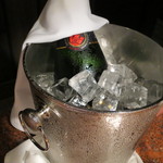 焼肉うしごろ - アンリ　ジロー　エスプリ　ブリュット