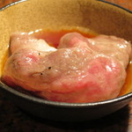 焼肉うしごろ - 大判サーロインをおろしポン酢でさっぱりと。