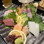 博多もつ鍋 馬肉 九州自慢 - お刺身。とっても美味しい。