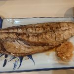 食事と酒処 真 - 鯖の一枚焼定食 1,100円