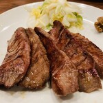 牛たん料理 閣 ブランドーム本店 - たん焼き