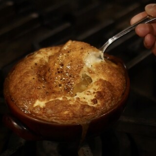 ダオスタ風チーズフォンデュオムレツ