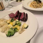 Hy's STEAKHOUSE - 