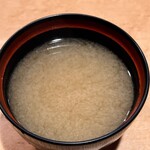 天丼ふじ - お味噌汁でーす。