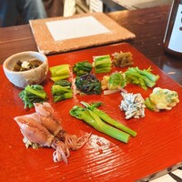 たでの葉 - 山菜盛り合わせ
