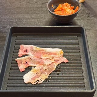 焼肉 黒テツ_0