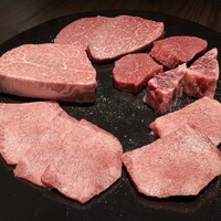 東京食肉市場直送 肉焼屋 D-29 広尾店 - 