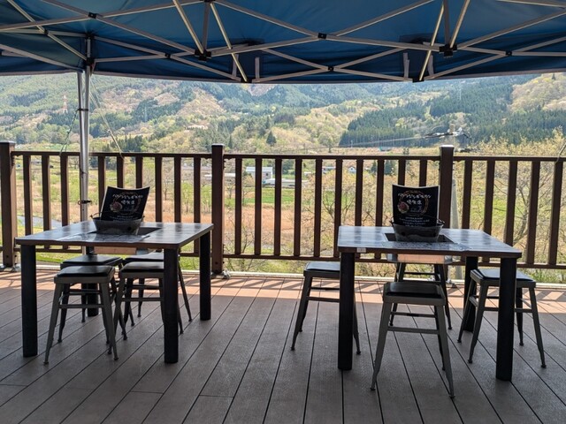 ドリンクカウンター - 綾織（ビアホール）の写真