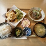 ごはん屋 OKAGE - 本日のきまぐれ　赤うし牛すじ煮込とチキン南蛮セット定食1,600円