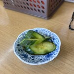 江ちゃんラーメン - 大好きな胡瓜の漬物…だー！