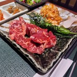 本町肉倶楽部 tongue be - 肉ホル定食140g1,705円税込み