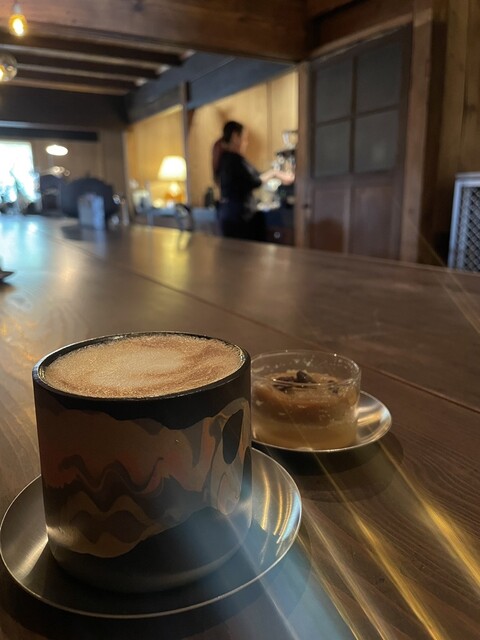 6かく珈琲 （6KAKU COFFEE） - 陸奥湊/カフェ | 食べログ