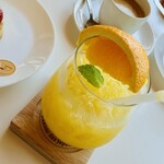 ラ・ローズ・ジャポネ - ◼︎オレンジ・ジュース、ホットコーヒー