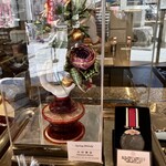 ラ・ローズ・ジャポネ - ▪︎メダル（パティシエ、中村紫音）