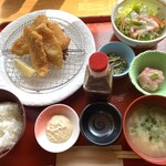 市場の食堂 金目亭 - 