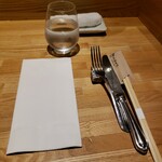 洋食 おがた - 卓上