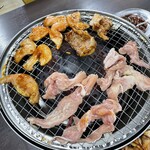 とりいち - 味噌ダレに絡ませて焼きあげる、クビは塩
