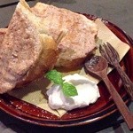 Akatsuki Cafe&Something - 生アーモンドバタートースト