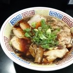 麺屋 丈六 - 中華そば＋肉増し　650円+150円