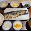 焼魚定食と釜戸ごはん 梅田食堂