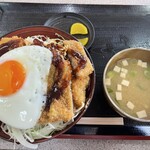 ドライブインあけみ - マヨかつ丼