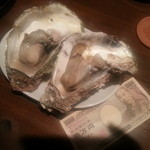 タイーム - ２０１４年・８月　焼き岩牡蠣　デカっ！